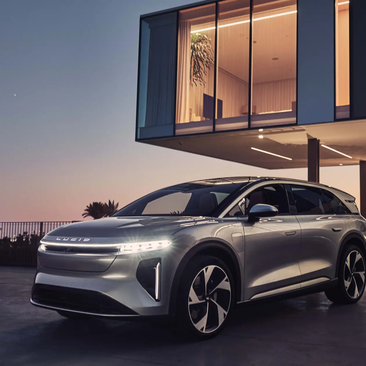LUCID MOTORS